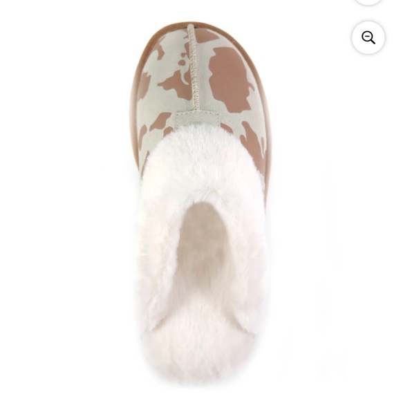 NWT Joyspun Women's Suede Clog Slippers - Picture 6 of 7